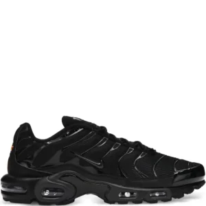 Nike Air Max Plus "Triple Black" sneaker